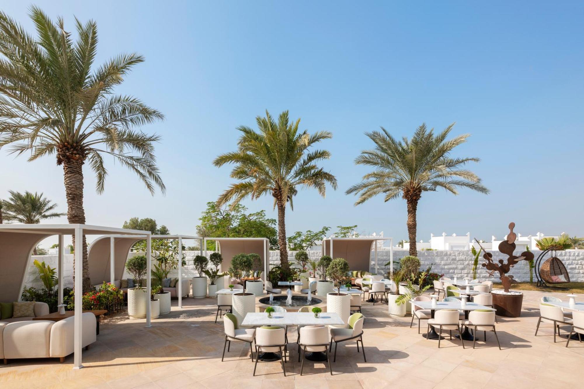 Raffles Al Areen Palace Bahrain 5* Manama