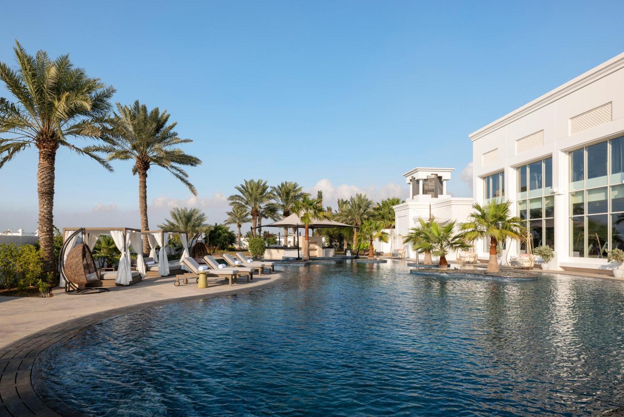 Raffles Al Areen Palace Bahrain Resort 5*