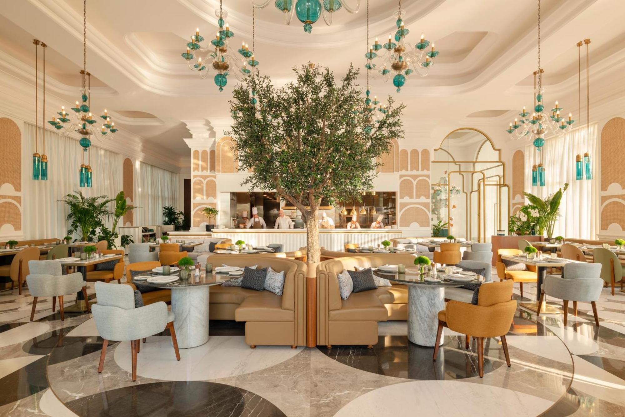 Raffles Al Areen Palace Bahrain 5* Manama