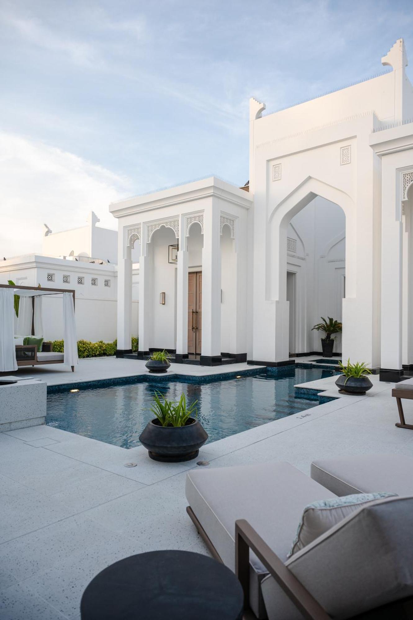 Raffles Al Areen Palace Bahrain 5* Manama